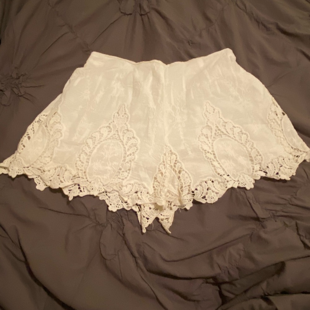 White lace shorts
